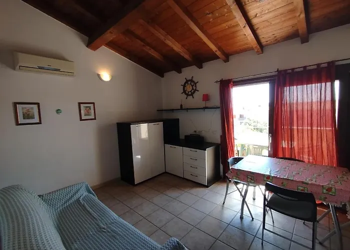 Cimarosa Panoramico 5 * אולביה